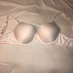 Victoria’s Secret pearly white bra.